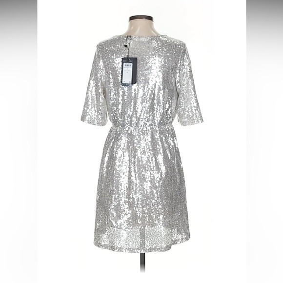 VERO MODA SILVER SEQUIN DRESS - Picture 2 of 9